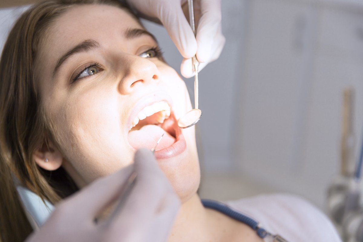 affordable cosmetic dentist hoppers crossing