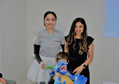 Dr Rashi Gupta and Andrea Ballesteros Sayers Dental Hopper Crossing