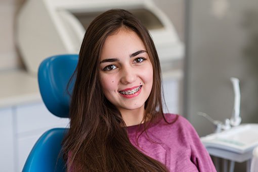 beautiful-girl-with-braces-dentist-hoppers-crossing